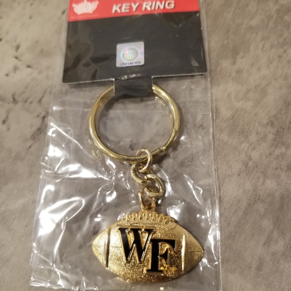WakeForest Football Key Ring - Picture 1 of 1